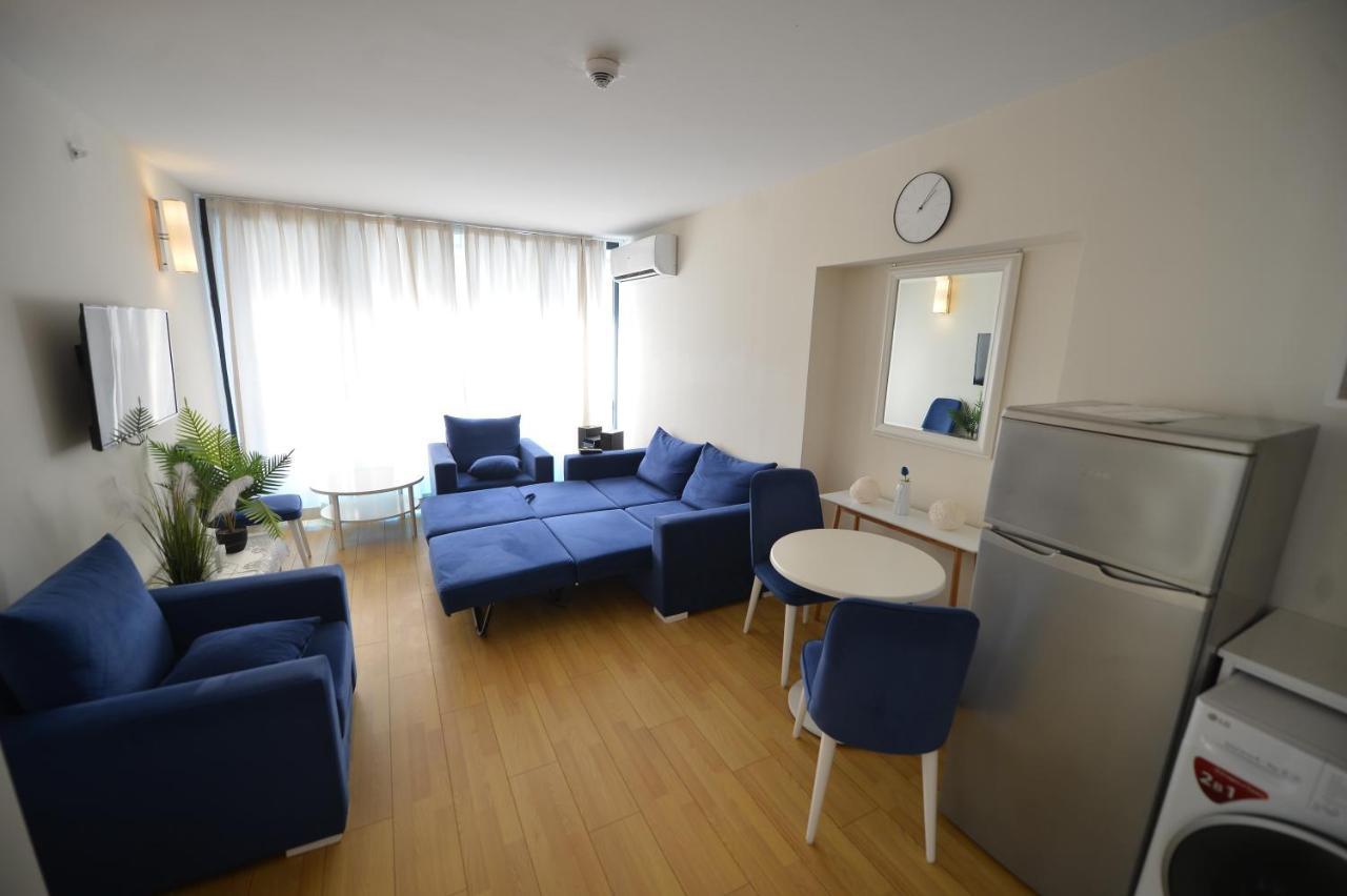 Panorama Orbi City Center Suite Batumi Exterior photo